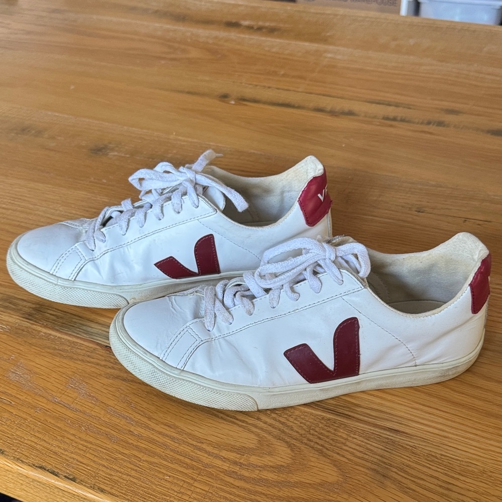 Veja Esplar Sneakers